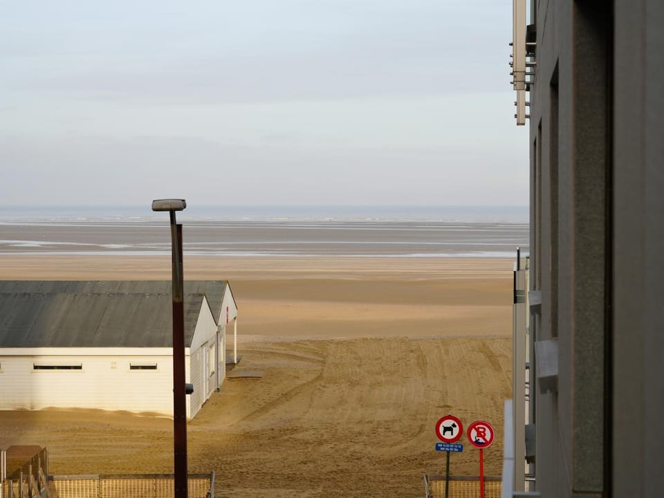 Property building, Day, Natural landscape, Beach, Sea view