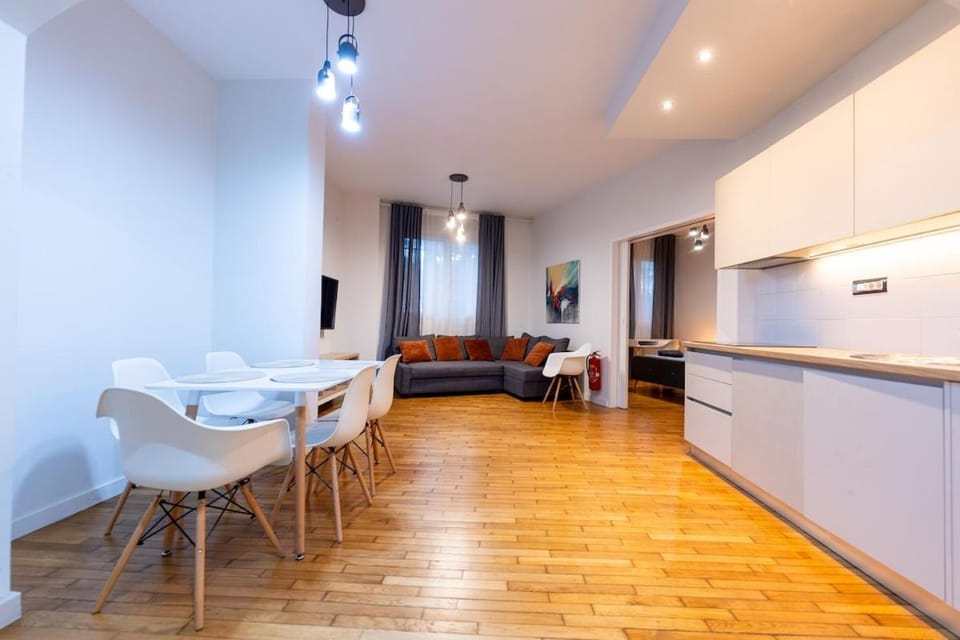 HeKo Modern Apartament Heart of Athens Apartment in Athens
