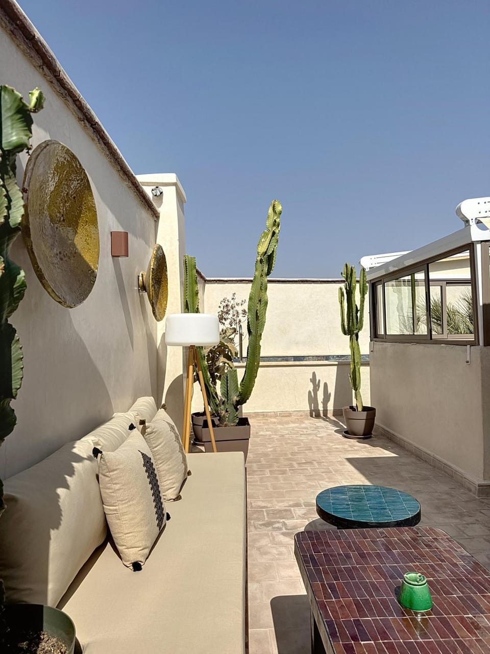 Riad chic & intimiste, piscine chauffée, ptit dej Riad in Marrakesh