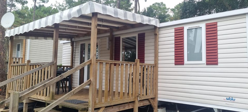 Property building, Patio