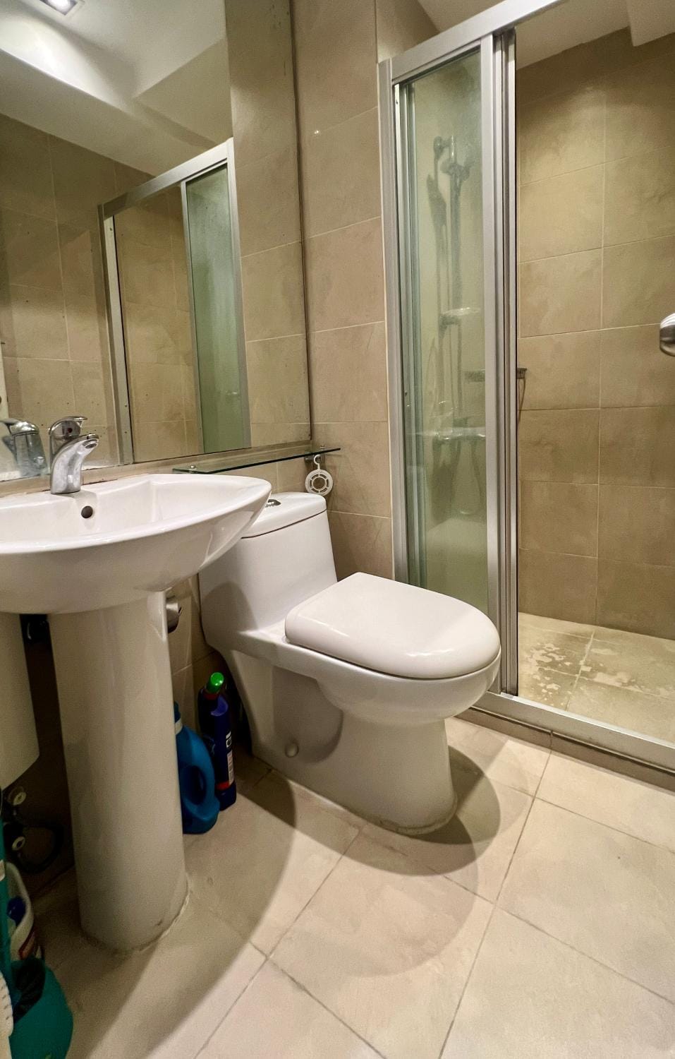 Cozy Studio Unit at The Knightsbridge Residences Apartment in Mandaluyong