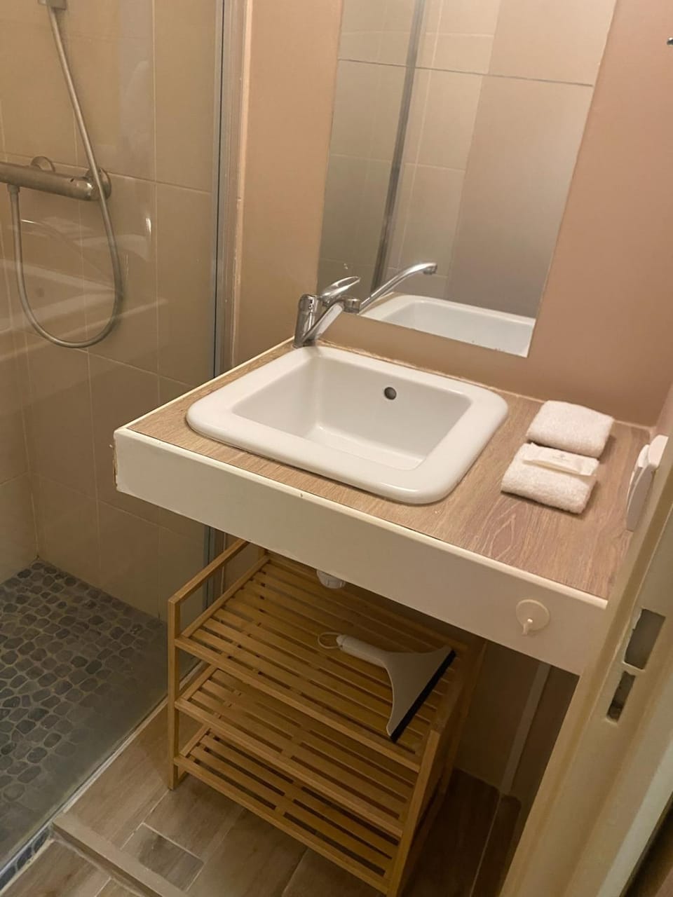 ''Ayda''T4 Vue imprenable Parking Clim Wifi Terrasse Apartment in Occitanie