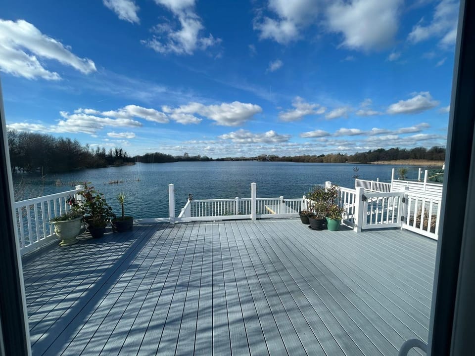 Luxury Lakeview Lodge Chichester Lakeside Holiday Park House in Chichester