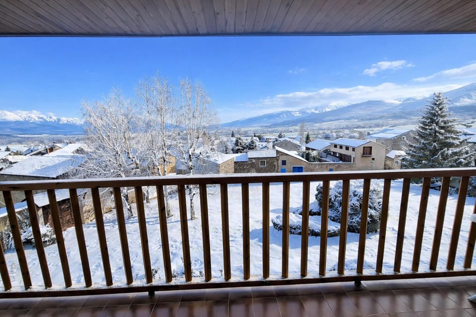Balcony/Terrace, Garden view, Mountain view