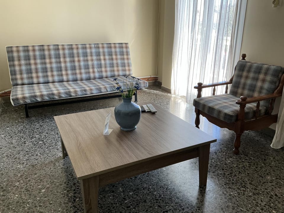 Living room, Bedroom