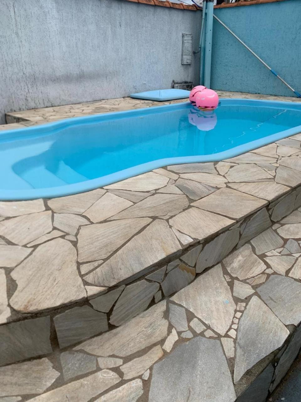 Casa com piscina a 150 m da praia c House in State of São Paulo