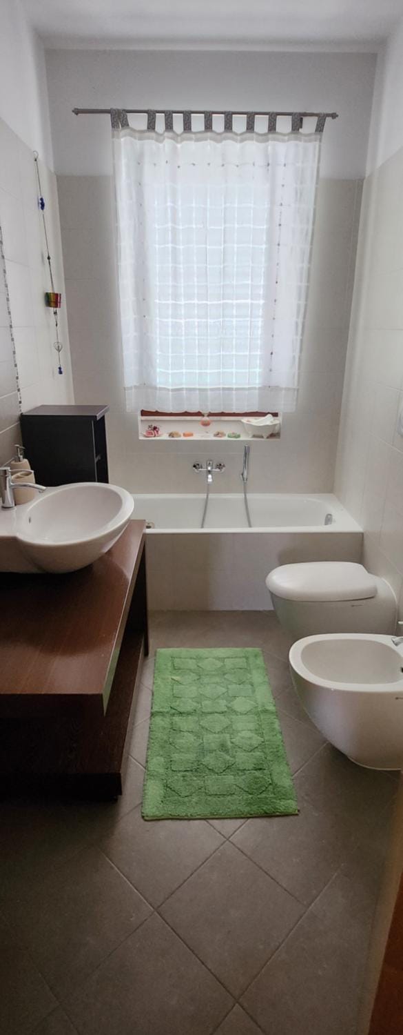 Bathroom, Bath