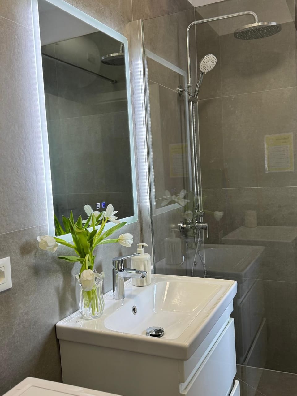 Shower, Bathroom