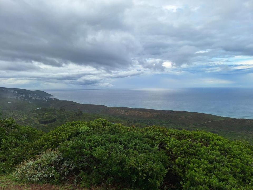 Nearby landmark, Day, Natural landscape, Mountain view, Sea view