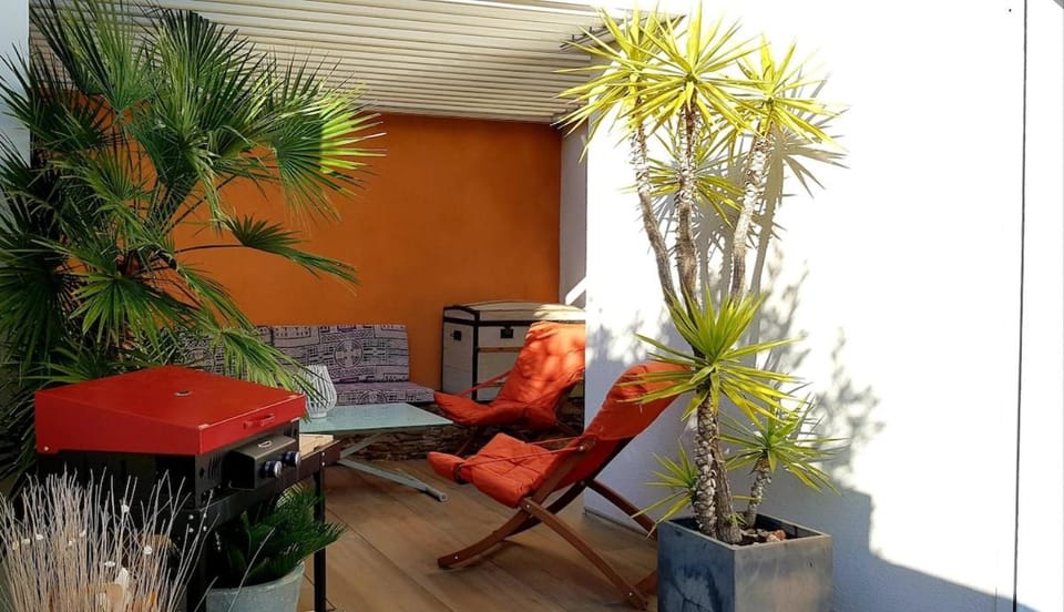 Patio, Garden, Balcony/Terrace