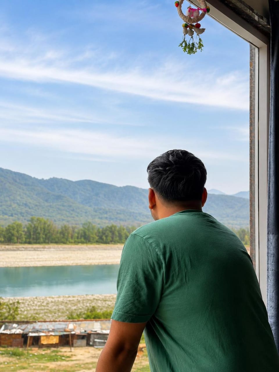 Day, Natural landscape, Mountain view, River view, group of guests