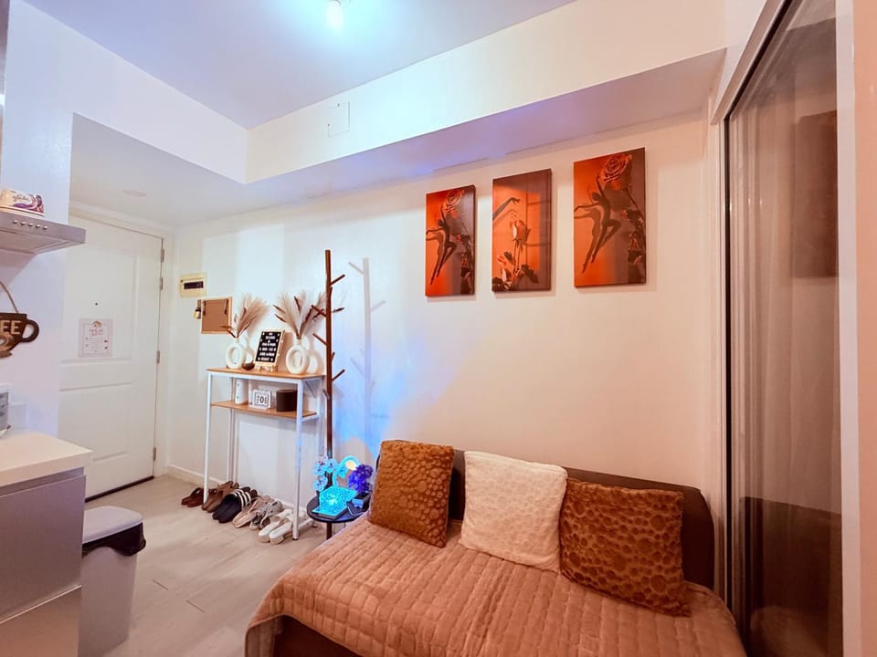 Casa Maria urban resort Apartment hotel in Las Pinas