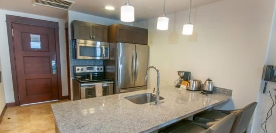 2 Bedroom Condo in Croc's Casino Resort Apartment in Jaco