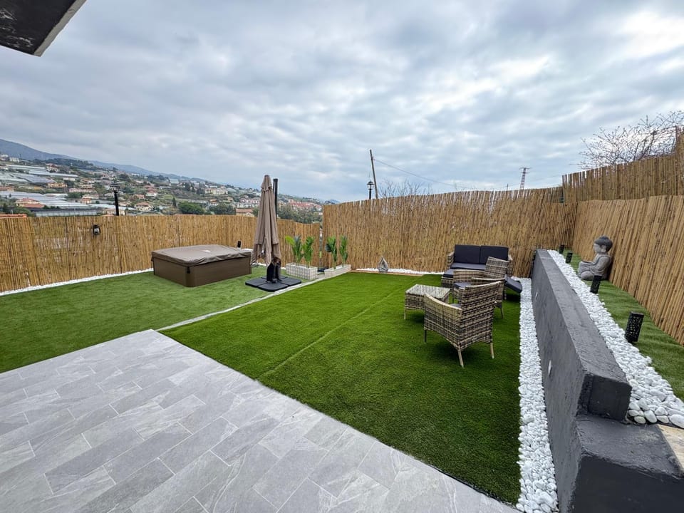 Day, Natural landscape, Garden view, Mountain view