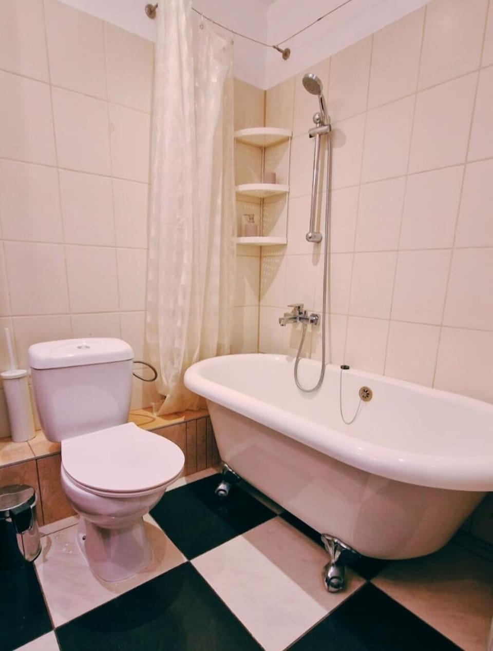 A studio in the heart of Warsaws Praga district Apartment in Warsaw