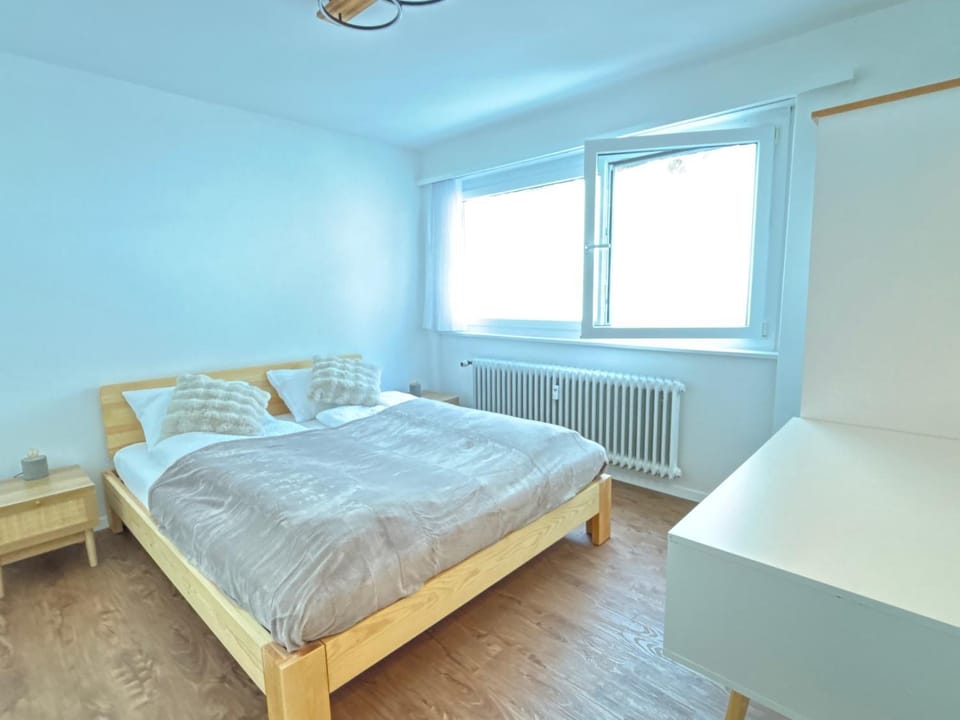 Bedroom, wardrobe