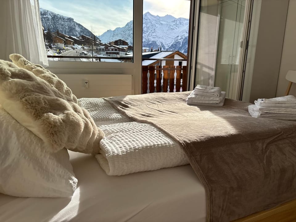 Bed, View (from property/room), Bedroom, Mountain view, wardrobe