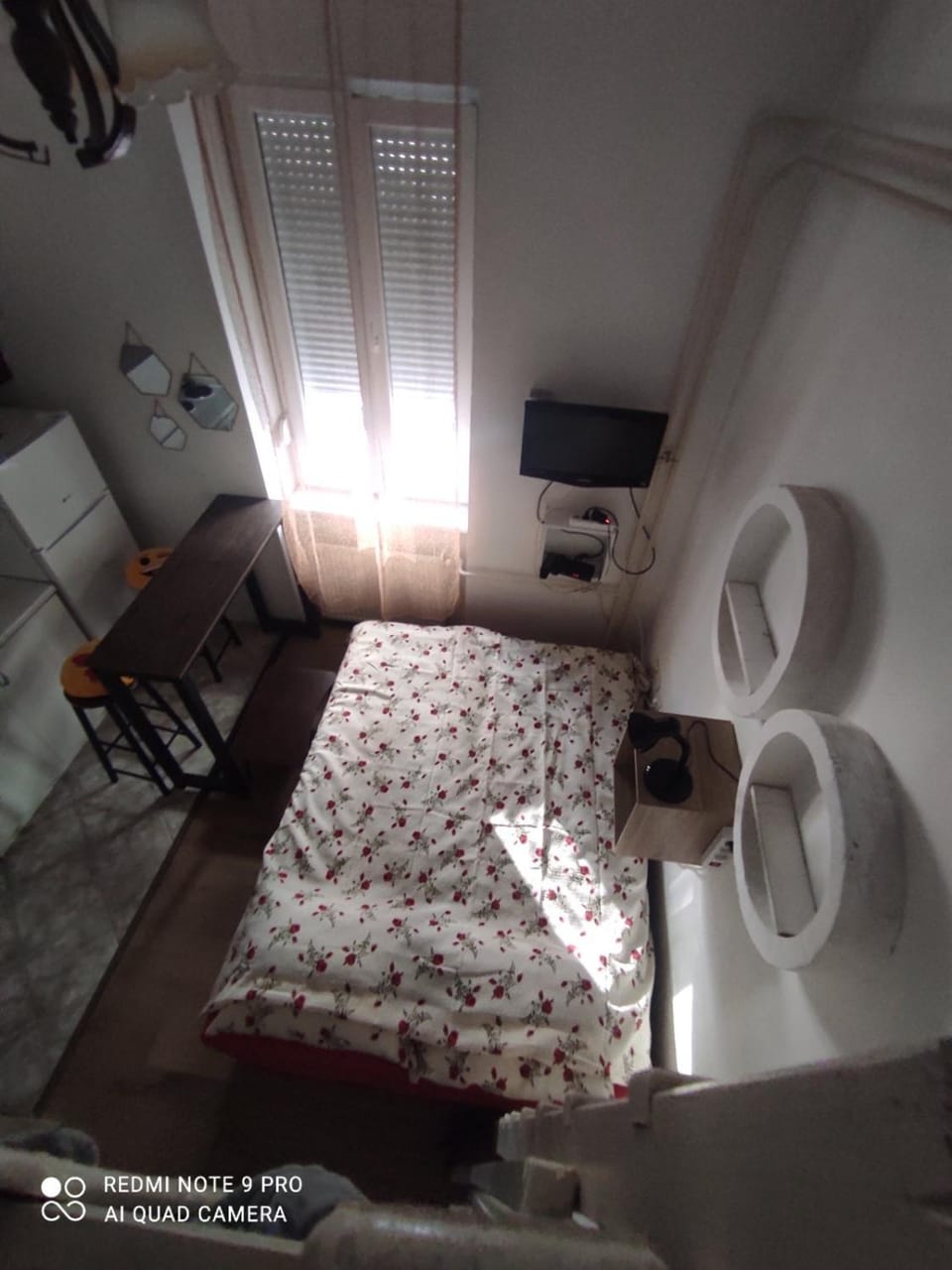 trivanović studio 2 sa galerijom Apartment in Novi Sad