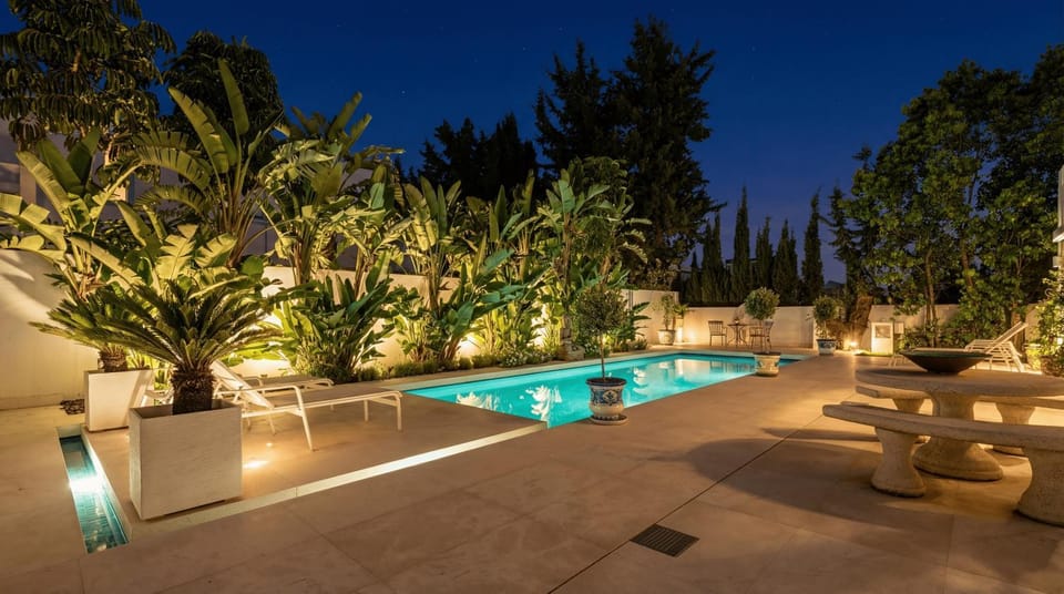 Night, Swimming pool