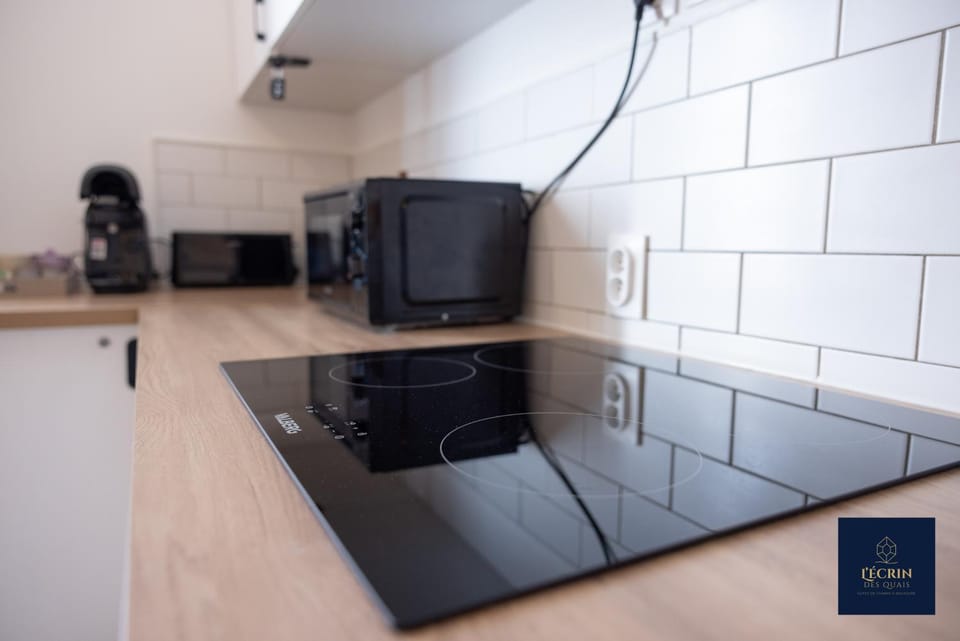 Kitchen or kitchenette, kitchen