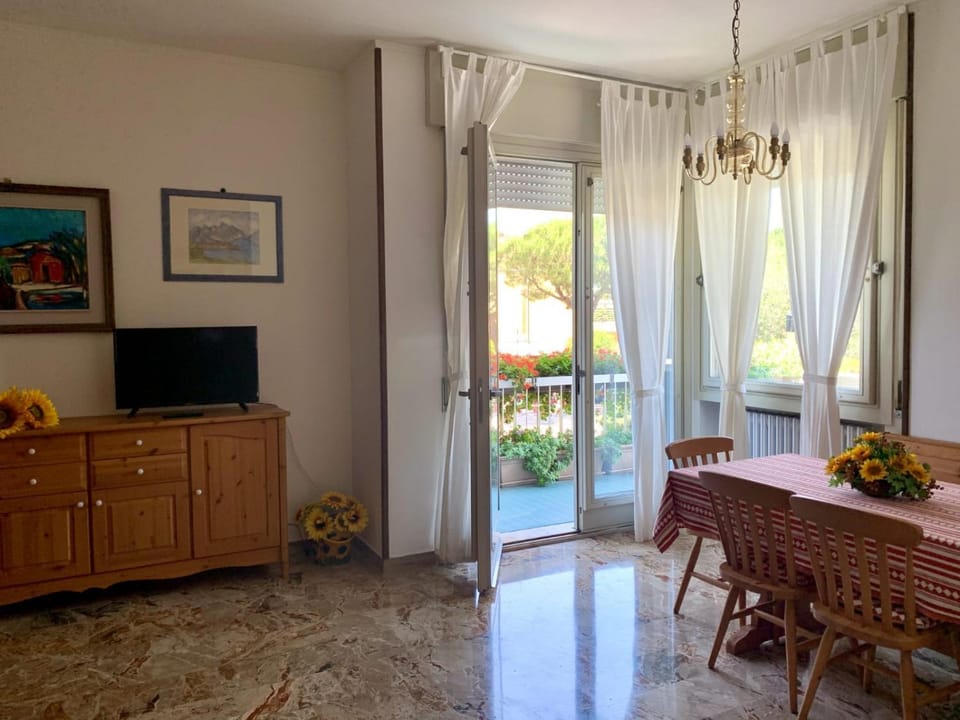 Il Girasole del Lago Apartment in Desenzano del Garda
