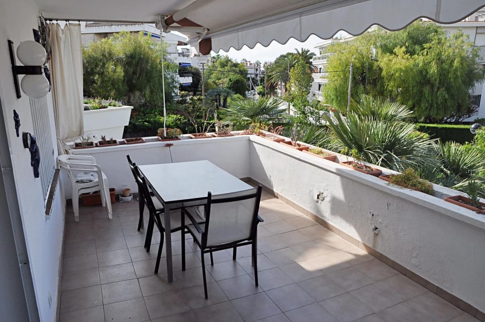 Apartamento Mallorca, muy cerca de la playa Apartment in Sitges