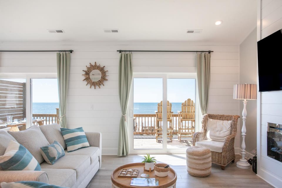 NTB1020 Gray Dolphin III House in North Topsail Beach
