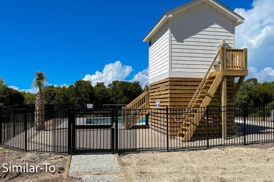 NTB109 Wave Chateau House in North Topsail Beach
