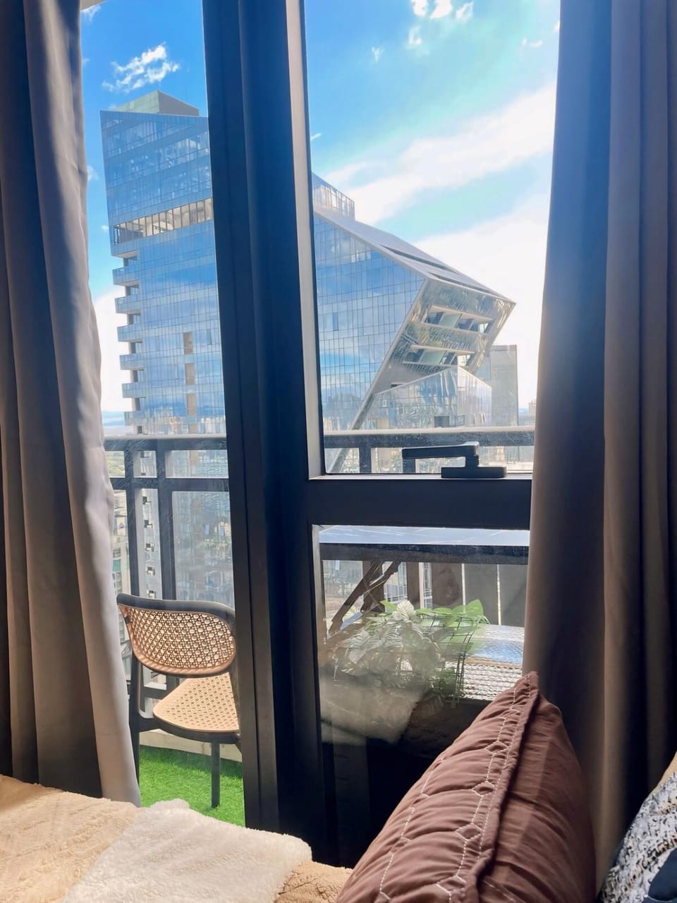 Bed, View (from property/room), Balcony/Terrace, Bedroom