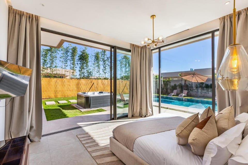 Villa with jacuzzi Villa in Marrakesh