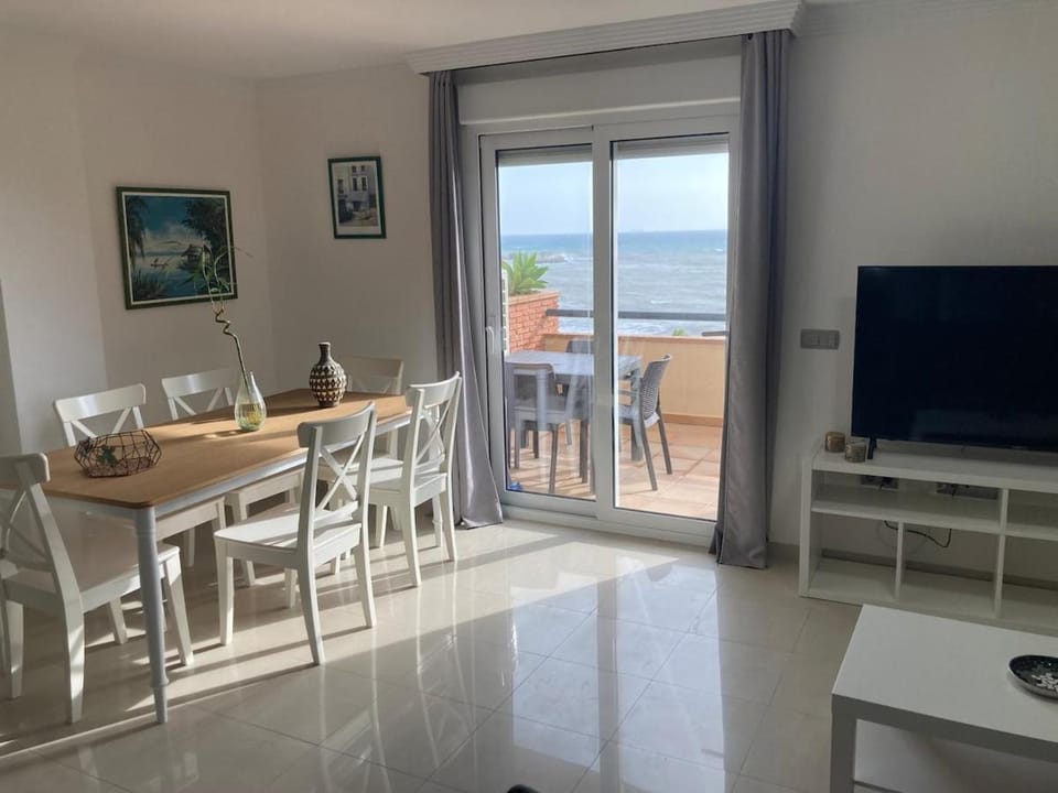 Exceptional 3-bedrooms duplex with ocean views Apartment in Benalmadena