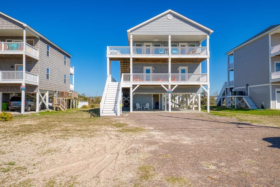 NTB1259 Endless Summer House in North Topsail Beach
