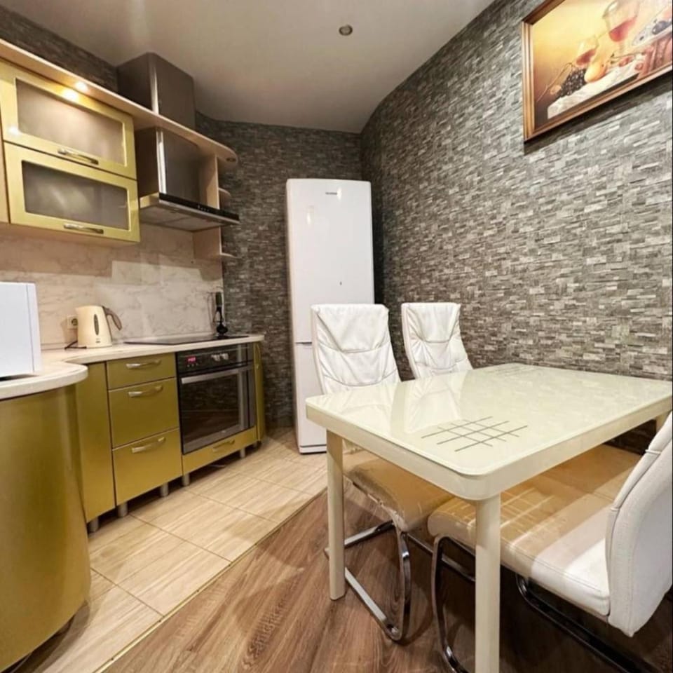 Мост сити кв 129 Самая теплая Генератор Apartment in Dnipro
