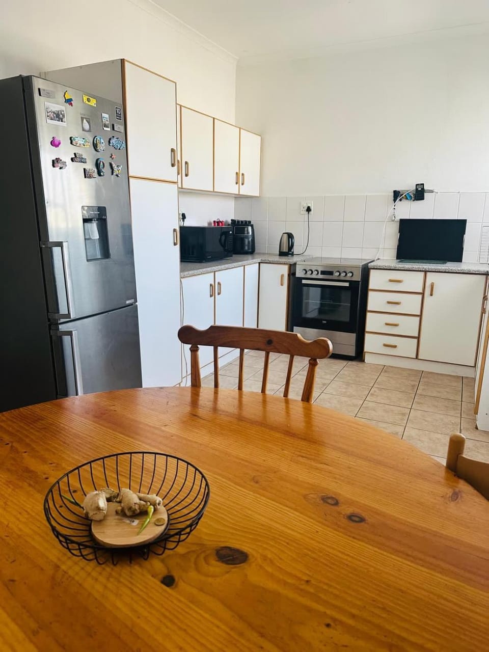 Gorgeous beachfront hideout Strand beachfront Apartment in Cape Town