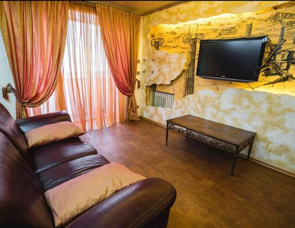 Центр города Дизайнер ремонт Левка Лукьяненко 4 А Apartment in Dnipro