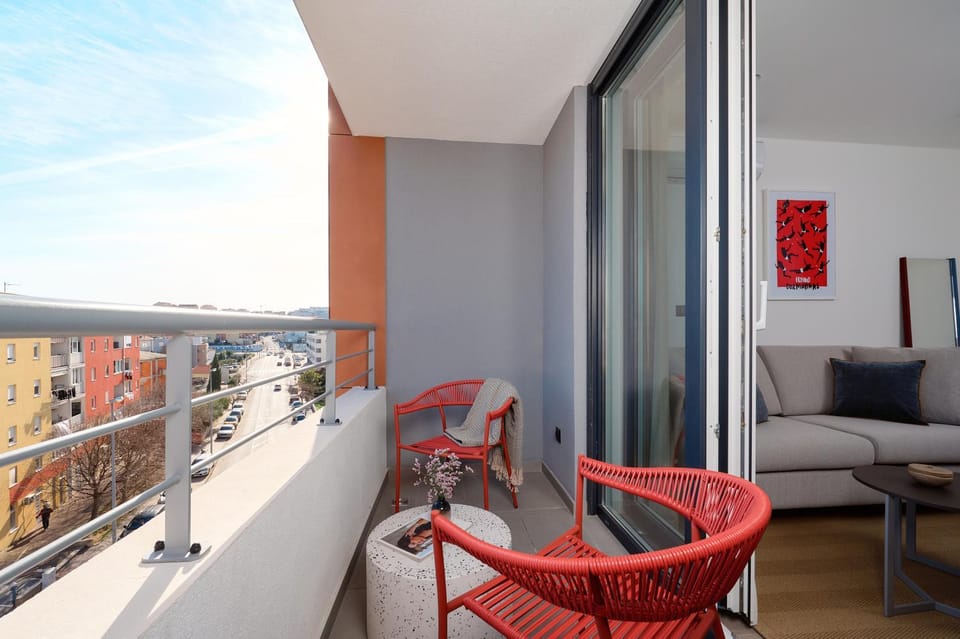 View (from property/room), Balcony/Terrace, City view, Garden view, Inner courtyard view