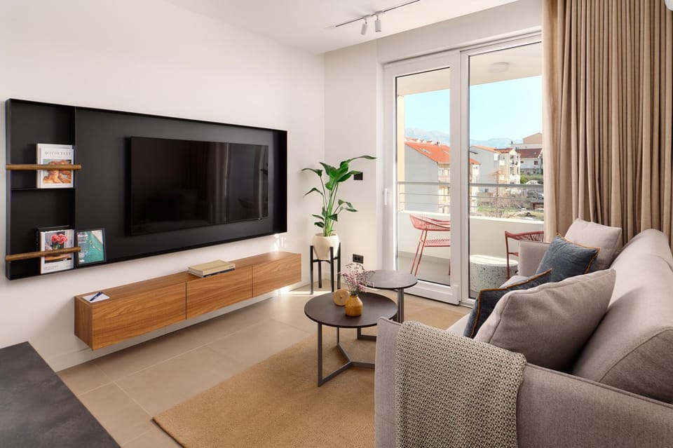 TV and multimedia, Living room