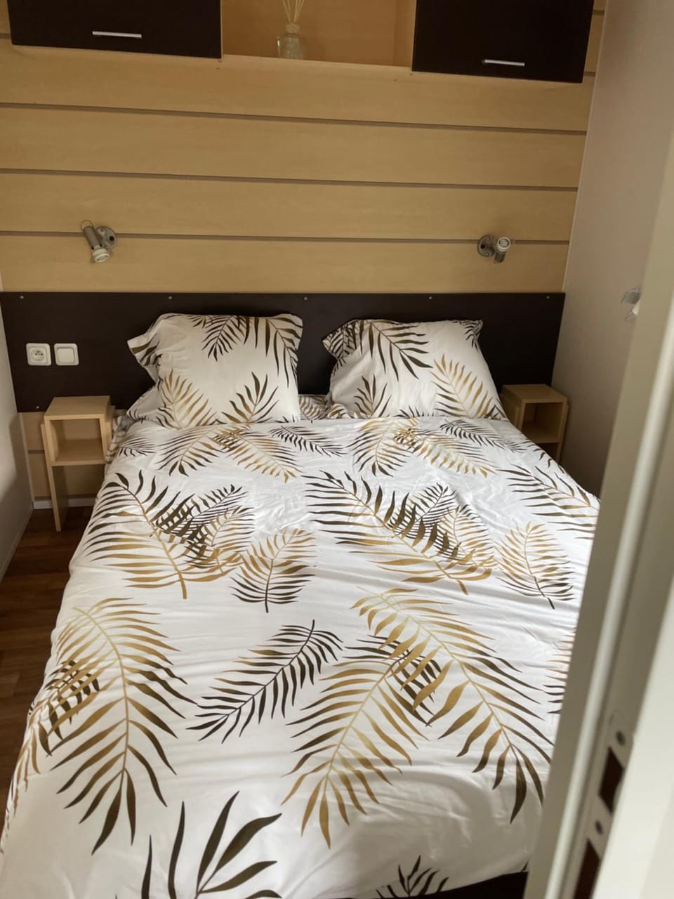 Lux Campground/ 
RV Resort in Nouvelle-Aquitaine