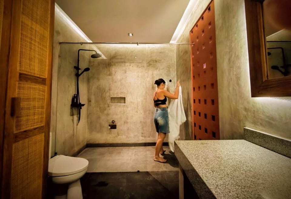 Pigstone Design Studios Beachfront Apartment in Kediri