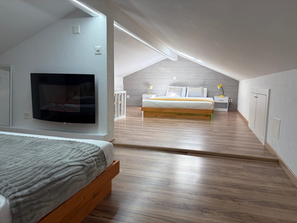 Chalet panoramique avec vue alpine à 180 degrés - poêle scandinave & nature Chalet in Canton of Valais