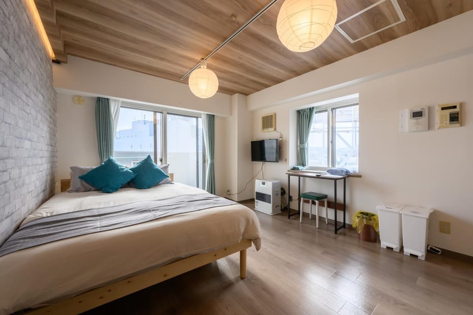 Bed, Photo of the whole room, Bedroom