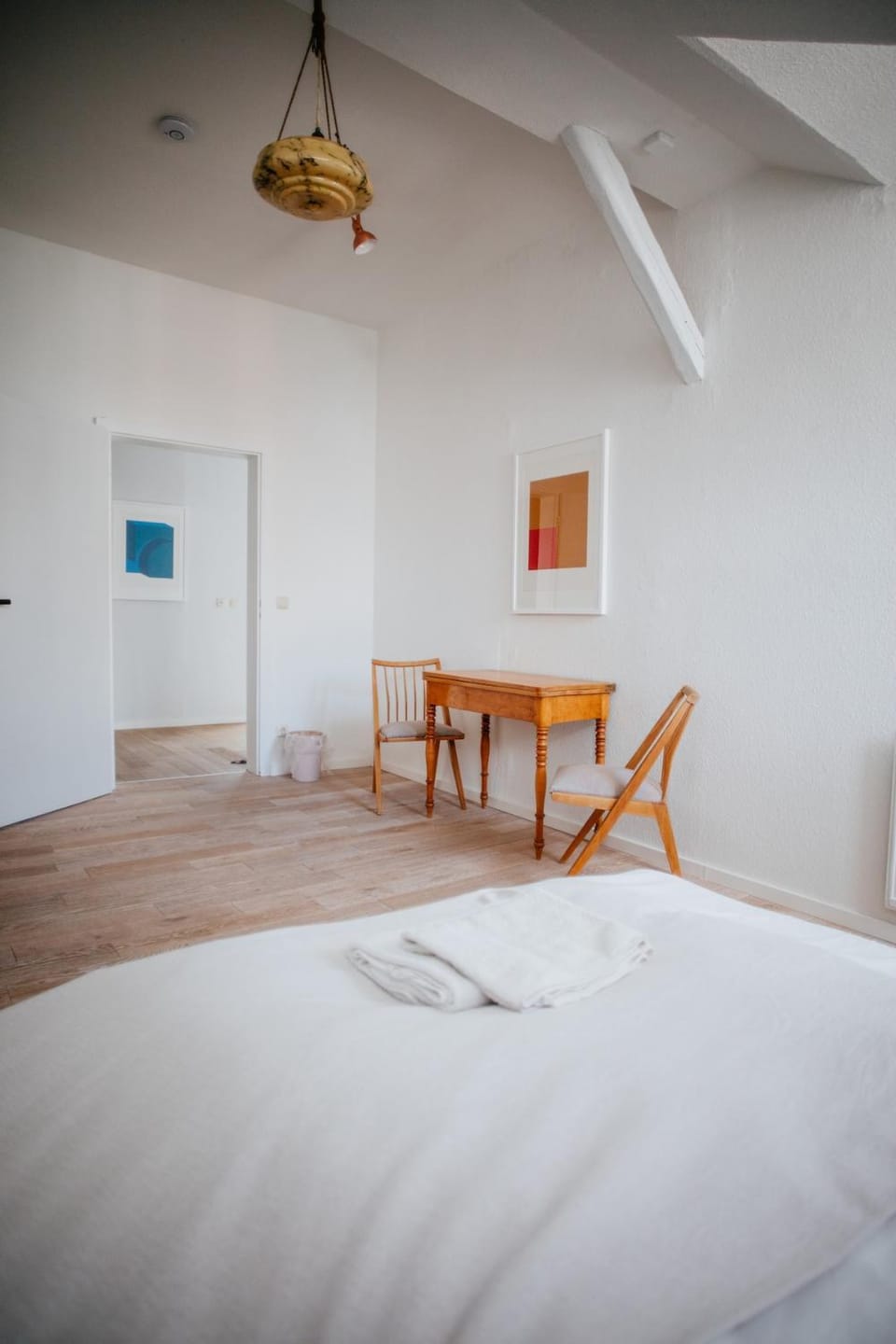 Bed, Photo of the whole room