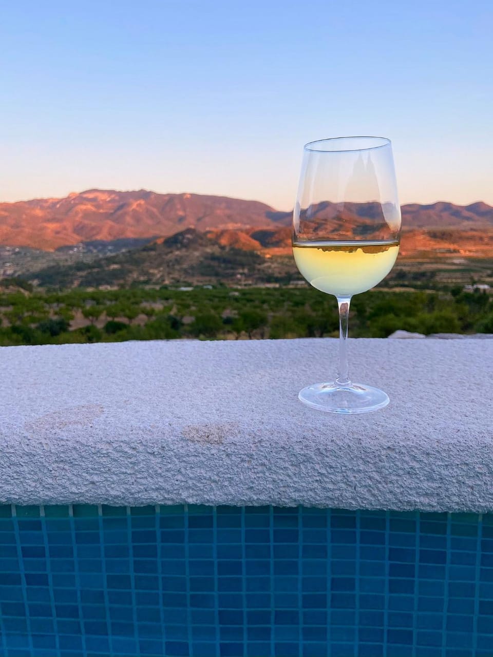 Day, Natural landscape, View (from property/room), Balcony/Terrace, Mountain view, Swimming pool