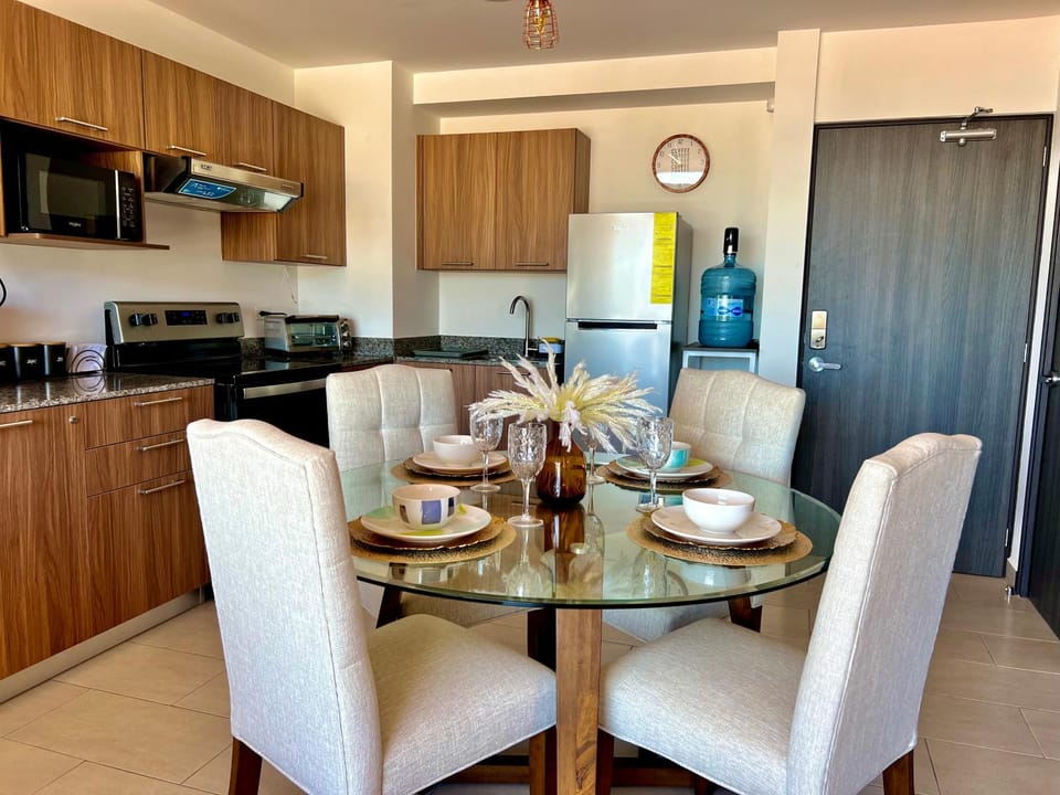Seating area, Dining area, Dinner, kitchen
