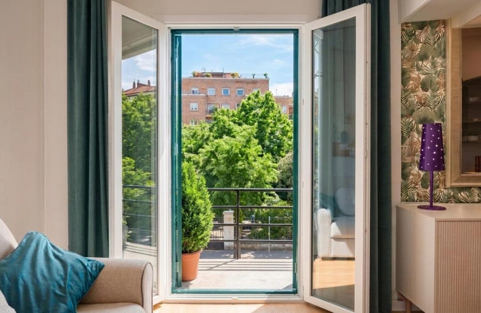 Patio, Day, Garden, View (from property/room), Balcony/Terrace, Garden view