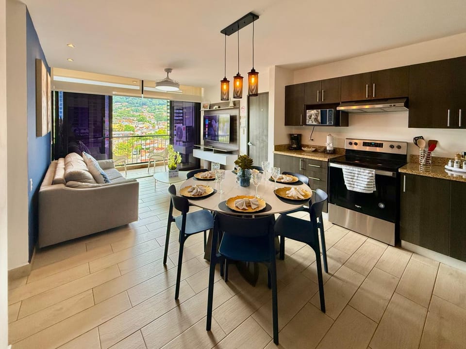 Living room, Dining area, kitchen