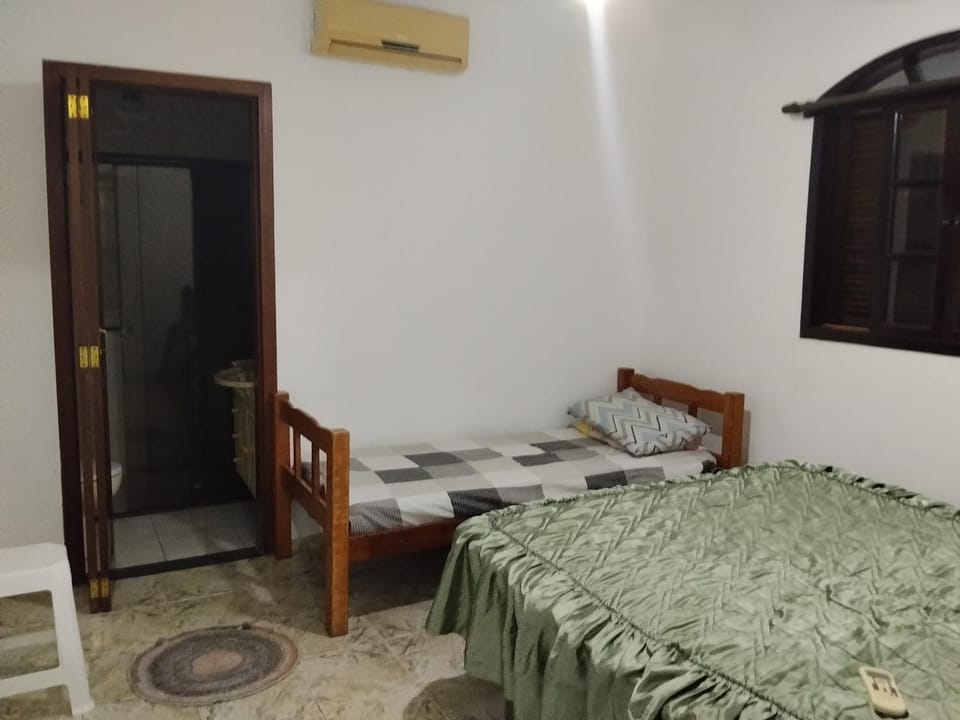 Casa pé na areia porto novo House in Caraguatatuba