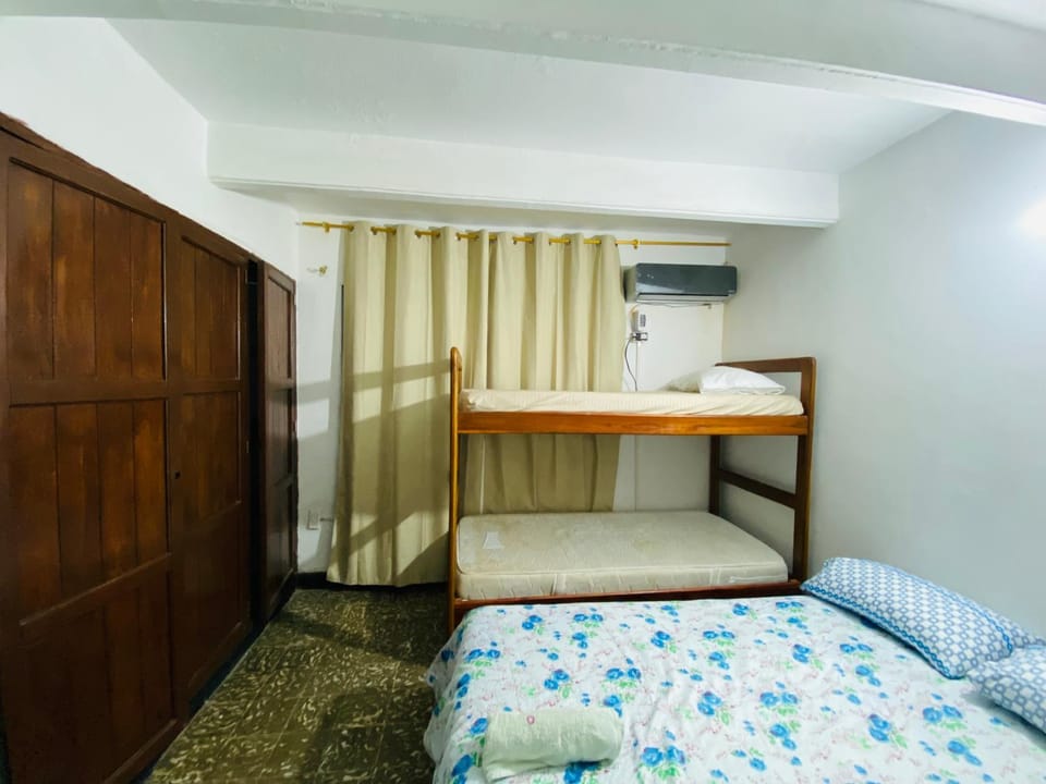 Casa Sisihuaca Hostal Santa Marta Bed and Breakfast in Santa Marta