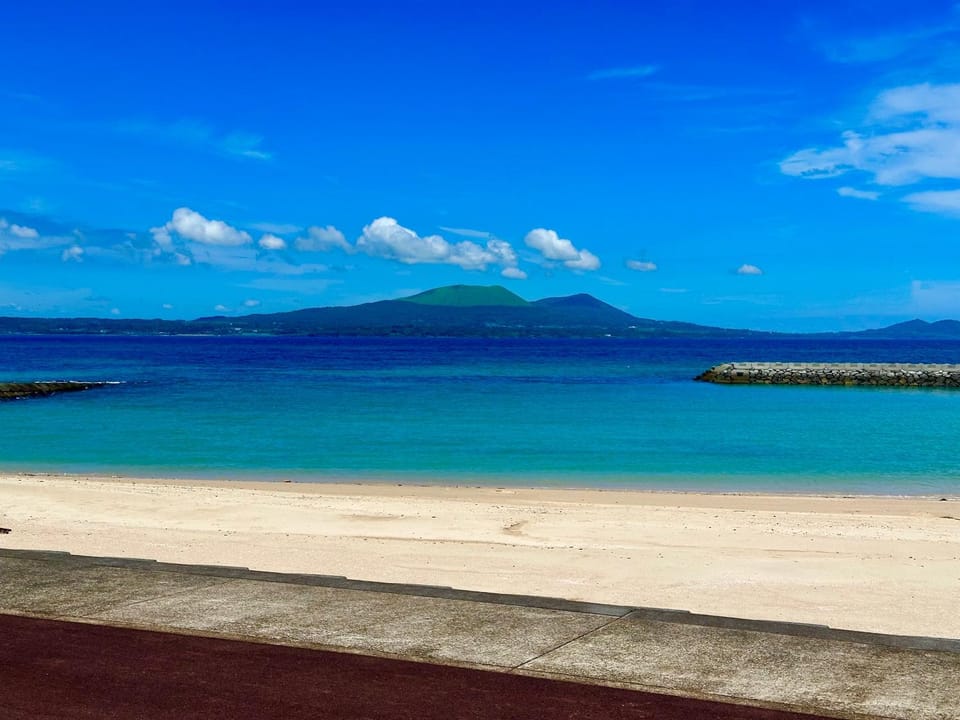Nearby landmark, Natural landscape, Beach