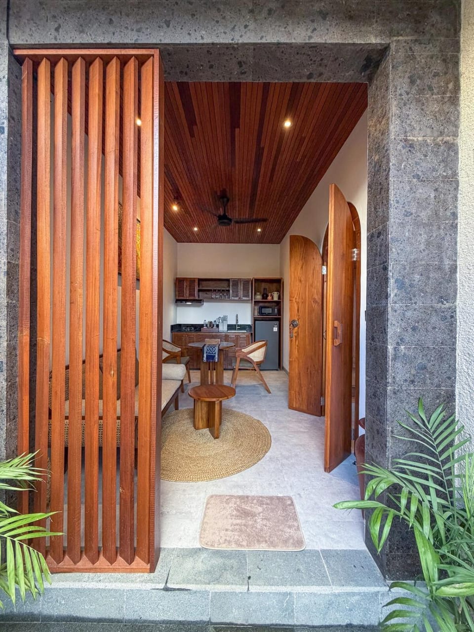 Ana Private Villa 2 Tropical Hideaway Villa in Payangan